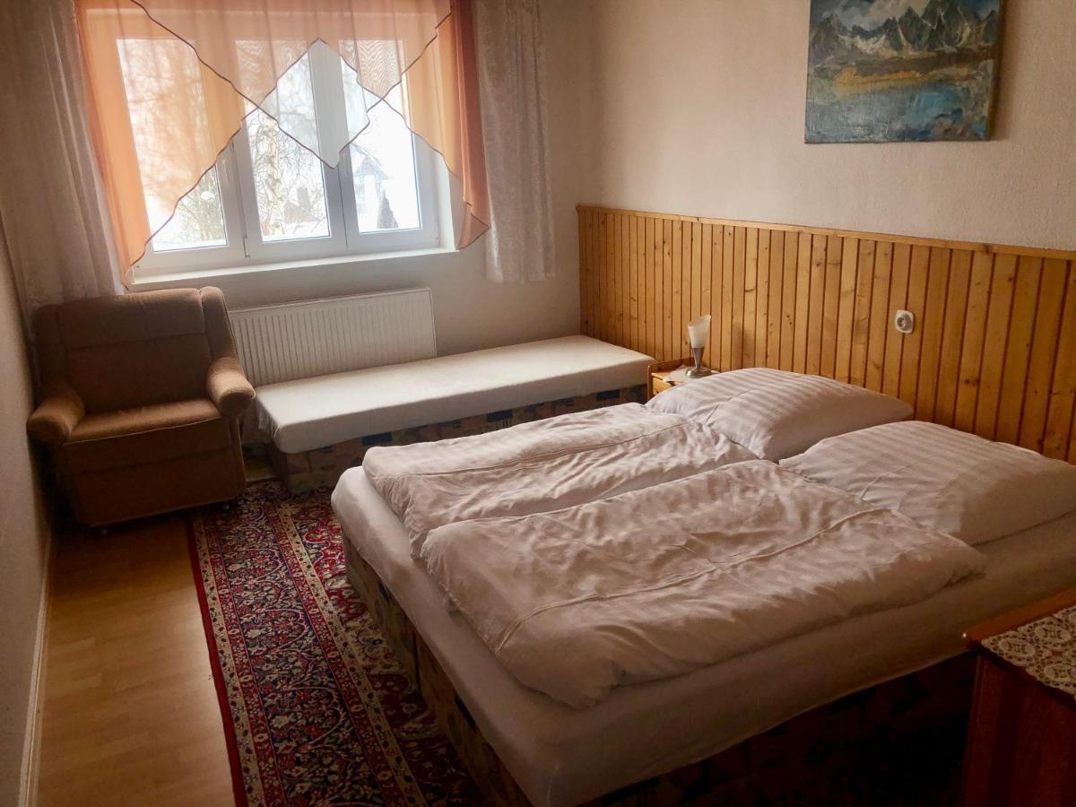 Ubytovanie Adam Apartment ชเดียร์ ภายนอก รูปภาพ